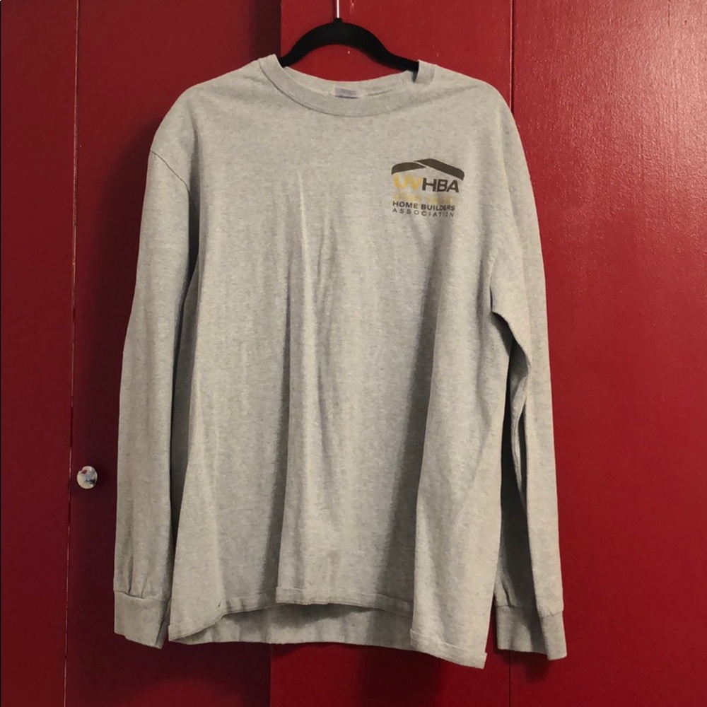 Men XL long sleeve shirt